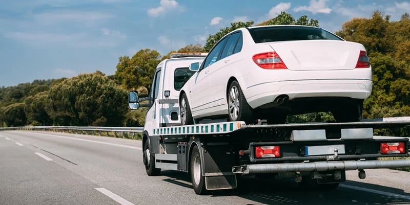 Towing service (24/7) across the Czech Republic